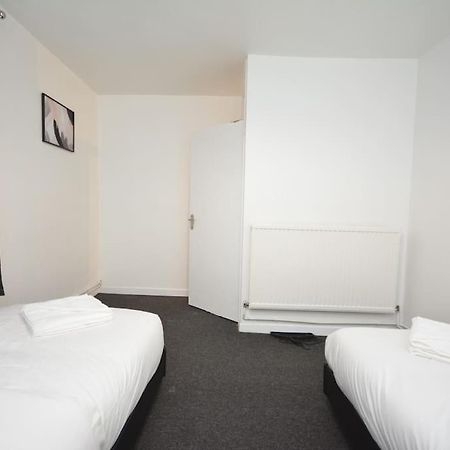 London Zone2 Classic 3 Bedroom Exterior photo