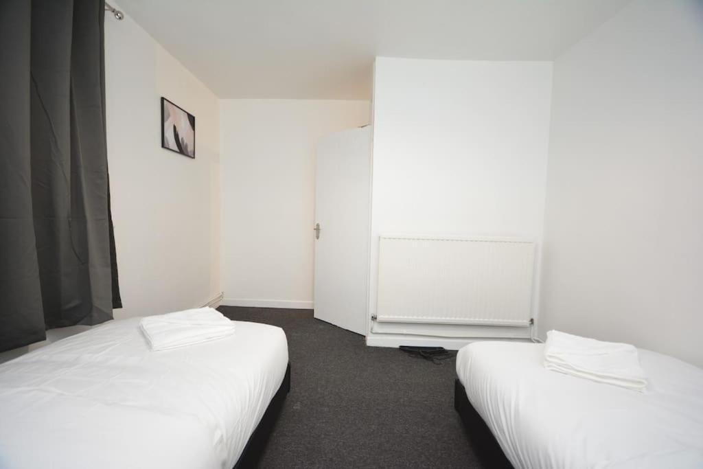 London Zone2 Classic 3 Bedroom Exterior photo