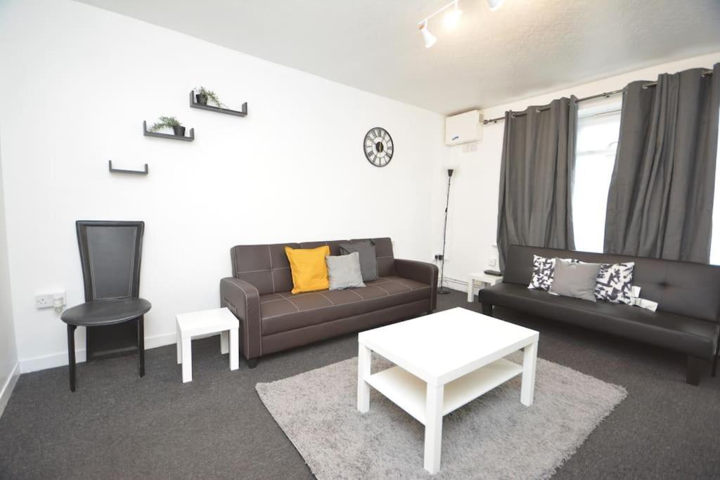 London Zone2 Classic 3 Bedroom Exterior photo