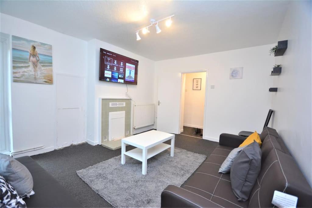 London Zone2 Classic 3 Bedroom Exterior photo